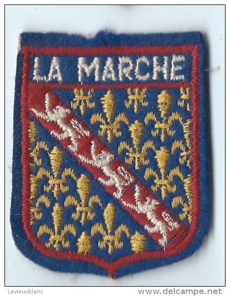 Ecusson Tissu/Provine De La Marche /année 80    ET59 - Patches