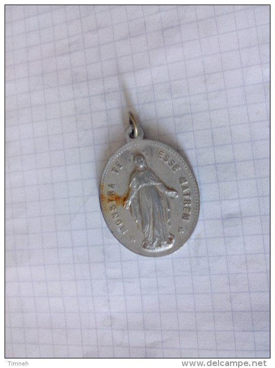 Médaillon Religieux Ancien Aluminium CONGRAGATION DES ENFANTS DE MARIE MONSTRA TESSE MATREM Vierge Immaculée Conception - Pendants