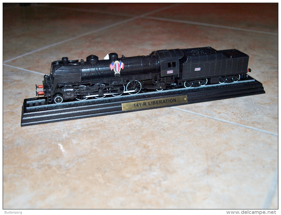 Maquette Plastique - Locomotive 141-R-466 - Autres & Non Classés