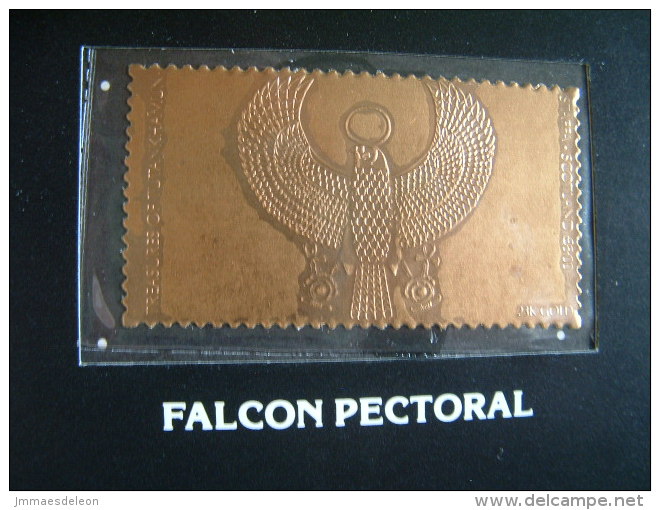 Staffa Is., UK (local) Egypt Pharaoh Tutankhamun - 23K Gold Foil - Falcon Pectoral - Arqueología