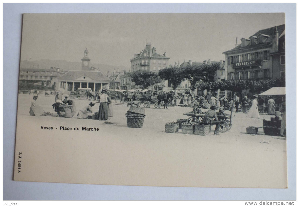 VEVEY  - PLACE DU MARCHE - 1494 A - Vevey