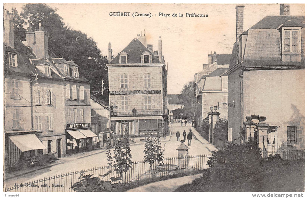 ¤¤  -   GUERET    -   Place De La Préfecture    -   Au Petit Paris   -  Pharmacie Centrale       -  ¤¤ - Guéret