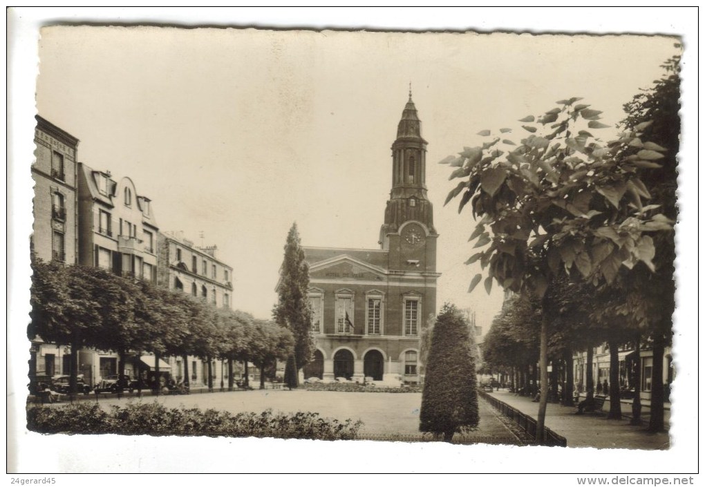 CPSM BOIS COLOMBES (Hauts De Seine) - L'Hôtel De Ville Et Le Jardin - Otros & Sin Clasificación