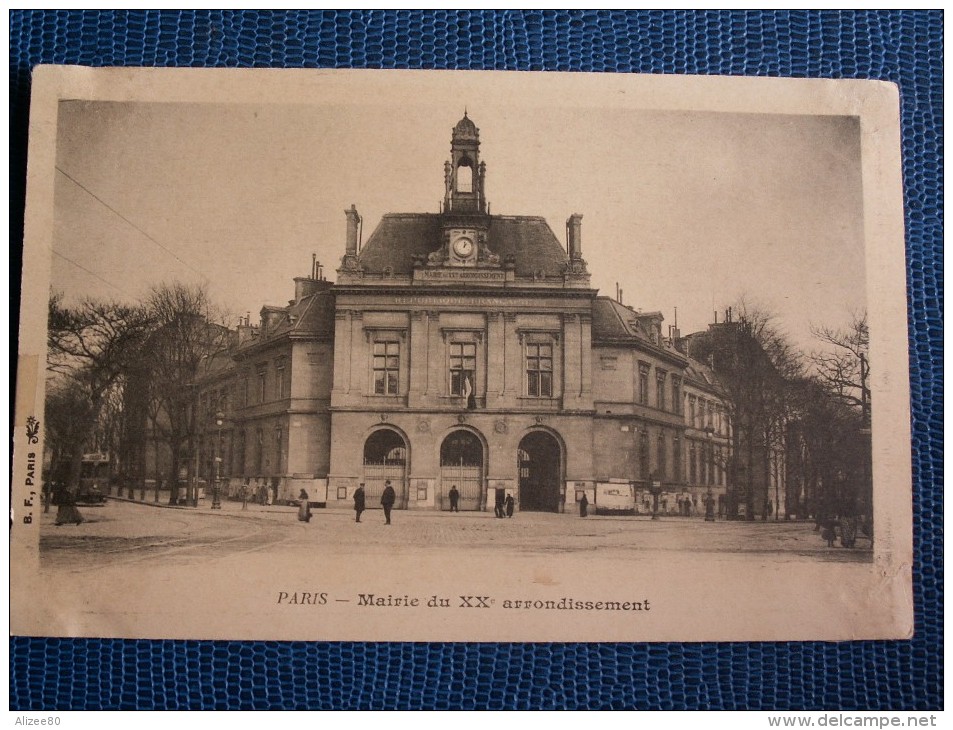 ""    CPA  PARIS  //  MAIRIE  "" Précurseur - Arrondissement: 20