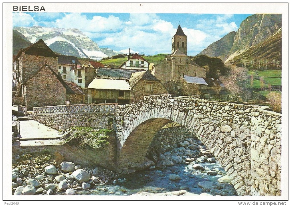 P825 - POSTAL - BIELSA - PUENTE ROMANICO Y RIO BARROSA - Huesca