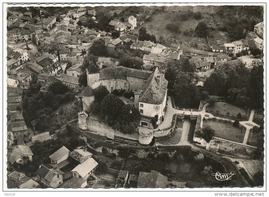 Chateldon Vue Aerienne Avion Chateau - Chateldon