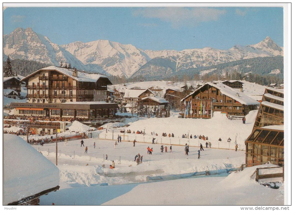 Seefeld - Sport & Kongresszentrum Mit Blick Auf Das Wettersteingebirge - Seefeld