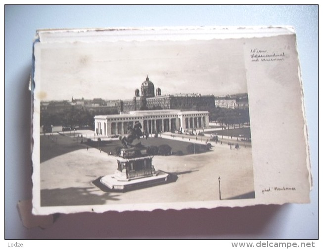 Oostenrijk Österreich Wenen Wien Heldendenkmal Und Museum - Musées