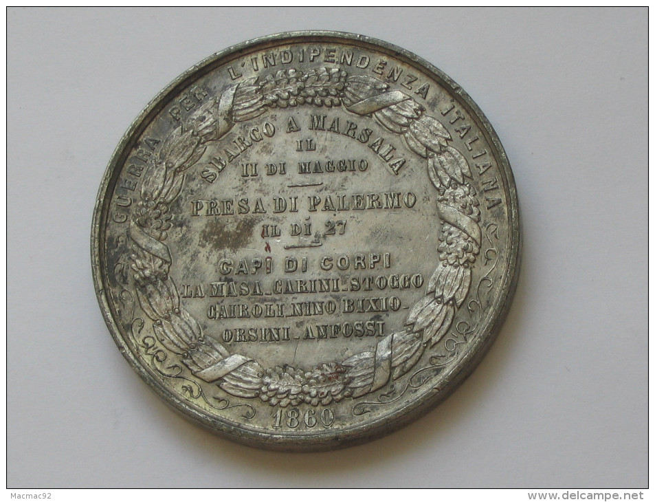 Médaille GIUSEPPE GARIBALDI NATO A NIZZA NEL 1807 Guerra Per L'indipendenza Italiana 1860 **** EN ACHAT IMMEDIAT **** - Monarquía/ Nobleza