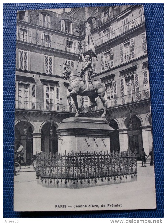 ""    CPA  PARIS  //  STATUE  DE  JEANNE  D ' ARC    ""  Cpa Glacée - Statues