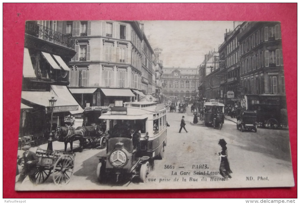 C P Paris La Gare St Lazare Vue Prise  De La Rue Du Havre Autobus - PKW