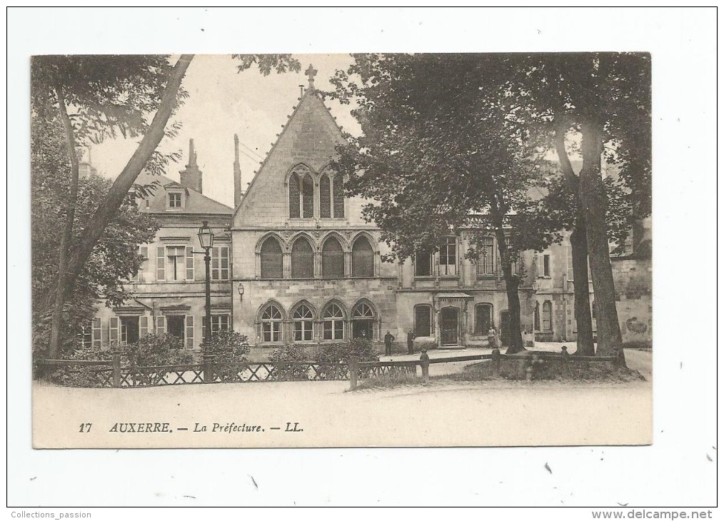 Cp , 89 , AUXERRE , La Préfecture , Vierge - Auxerre