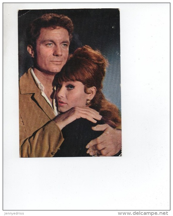 MARISA  MELL  E  CLIFF  ROBERTSON  , Attori , 5.000  Sterline  Per  Tradire  , Dear  Film - Schauspieler