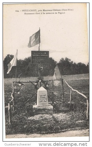 68-M91 - CPA MONTREUX-CHATEAU - PETIT-CROIX - Monument élevé à La Mémoire De Pégoud - Autres & Non Classés