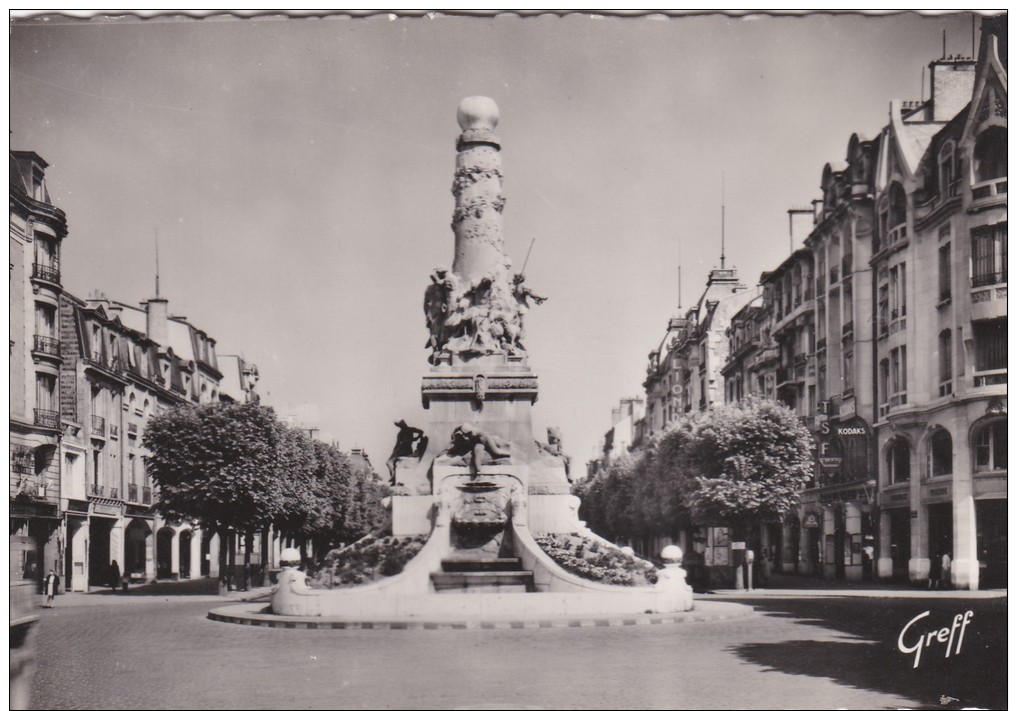 REIMS..PLACE DROUET D ERLON - Reims