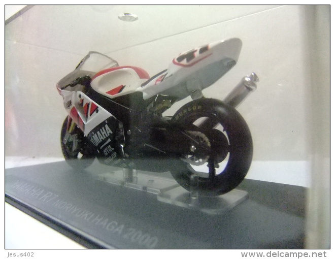 MOTO YAMAHA R7 NORIYUKI HAGA 2000 CON SU CAJA ORIGINAL - Motos