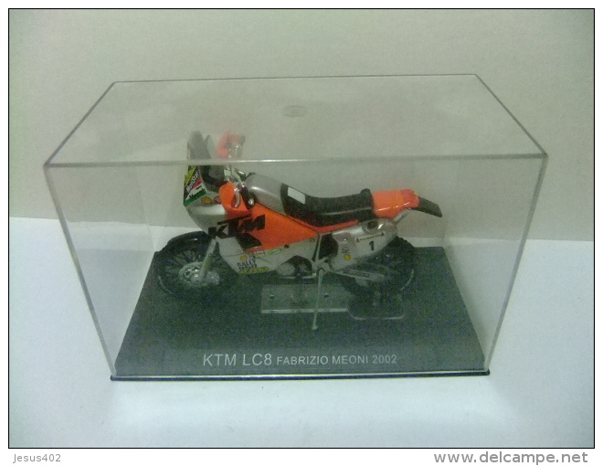 MOTO KTM LC8 FABRIZIO MEONI CON SU CAJA ORIGINAL - Motos