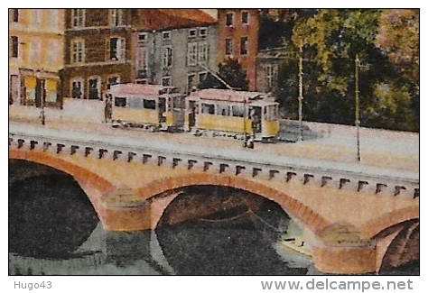 METZ - N° 3 - LE PONT MOYEN AVEC TRAMWAYS - PLI EN HAUT A DROITE - CPA NON VOYAGEE - Metz