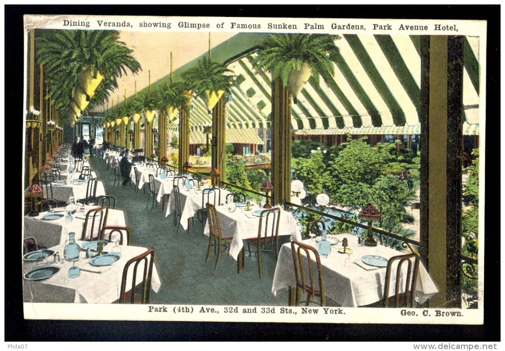 Dining Veranda Showing Glimpse Of Famous Sunken Palm Gardens, Park Avenue Hotel / Postcard Circulated - Bar, Alberghi & Ristoranti