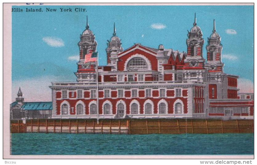 POST CARD ELLIS ISLAND, NEW YORK CITY - Ellis Island