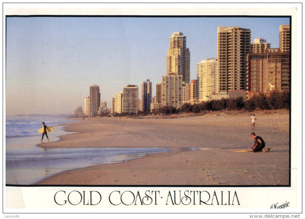 (257) Australia - QLD - Gold Coast Beach And Surfers (RTS Or DLO Purple Postmark At Back Of Card) - Gold Coast