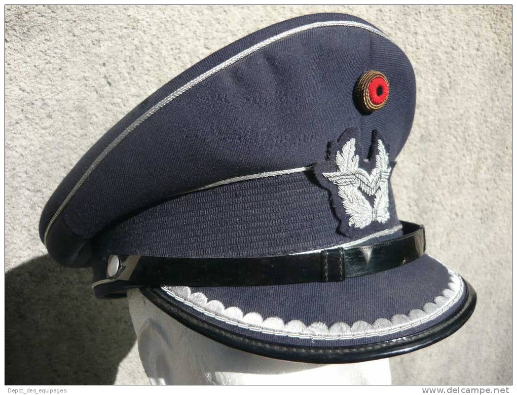 SUPERBE CASQUETTE OFFICIER SUPERIEUR LUFTWAFFE - R.F.A. -  Grande Taille - Casques & Coiffures