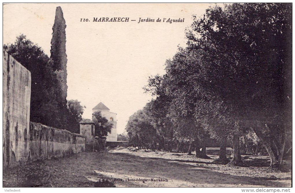 MARRAKECH - 2 Cpa Du Célèbre Photographe Félix -Jardins De L´Aguedal Et Arrivée Du Résident Général - 2 Scans - Marrakech