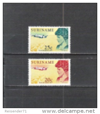 Suriname 1967 Geschichte Luftfahrt Persönlichkeiten Amelia Earhart Flugzeuge Aeroplanes Pioniere, Mi. 521-2 ** - Surinam