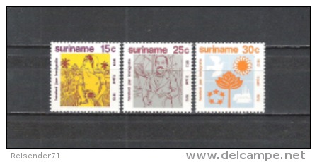 Suriname 1973 Geschichte Einwanderung Migration Immigration Indien Inder Cateau Van Rosevelt Reisernte, Mi. 651-3 ** - Suriname