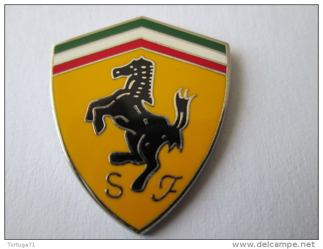 Ferrari Pin Ansteckknopf Groß Emailliert - Ferrari