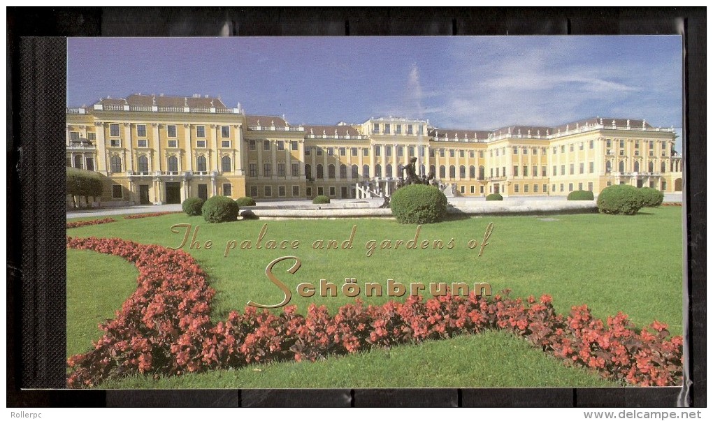 0121A03 UNITED NATIONS -Sc NYC 743 - SOUVENIR BOOKLET 11c X 3 & 15c X 3 -  WORLD HERITAGE - SCHONBRUNN PALACE & GARDENS - Postzegelboekjes