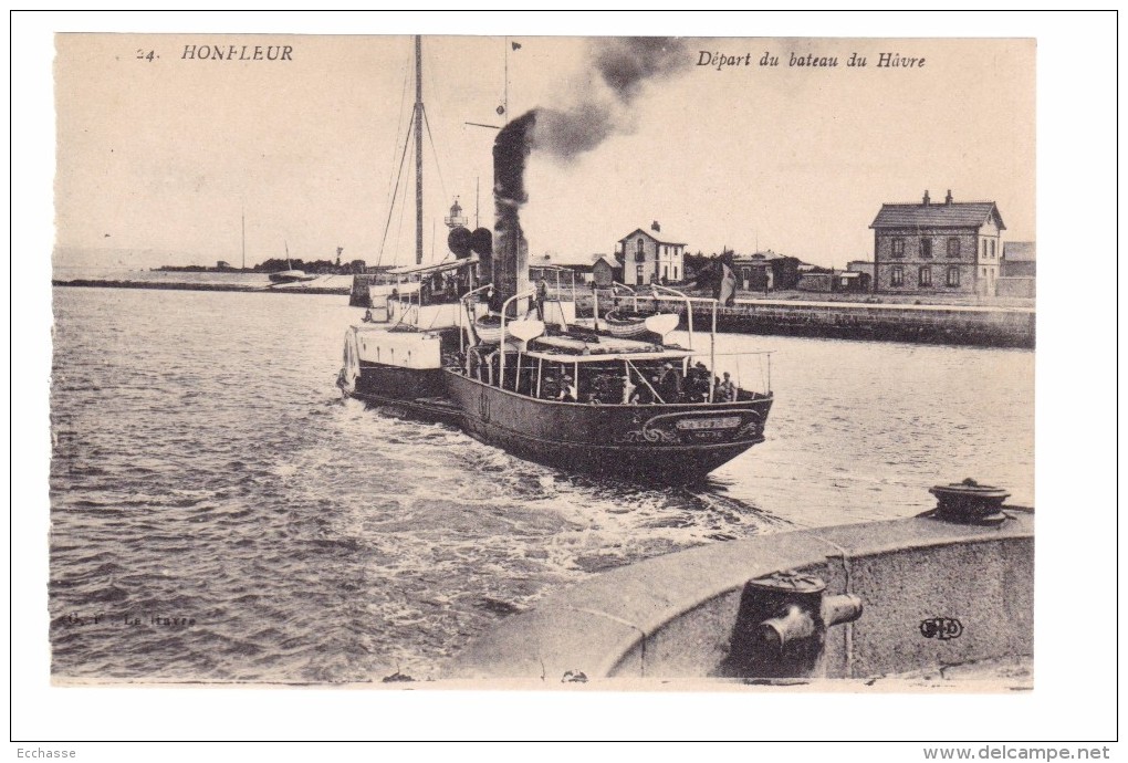 24 Honfleur Départ Du Bateau Du Havre - Honfleur