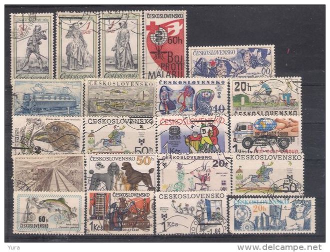Lot 103 Czechoslovakia Small collection 7 scans  230 different without duplicates