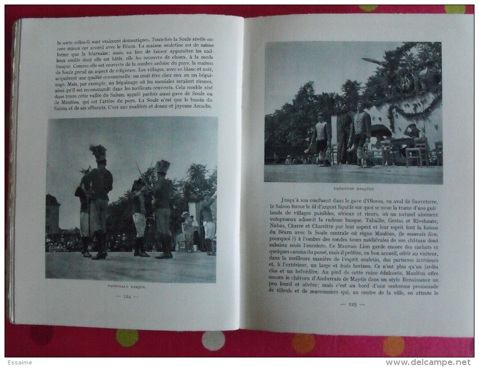 Béarn, pays Basque côte d'argent. françois Duhoureau. éditions Arthaud. Grenoble. 1944. couv. Lecomte. numérotée