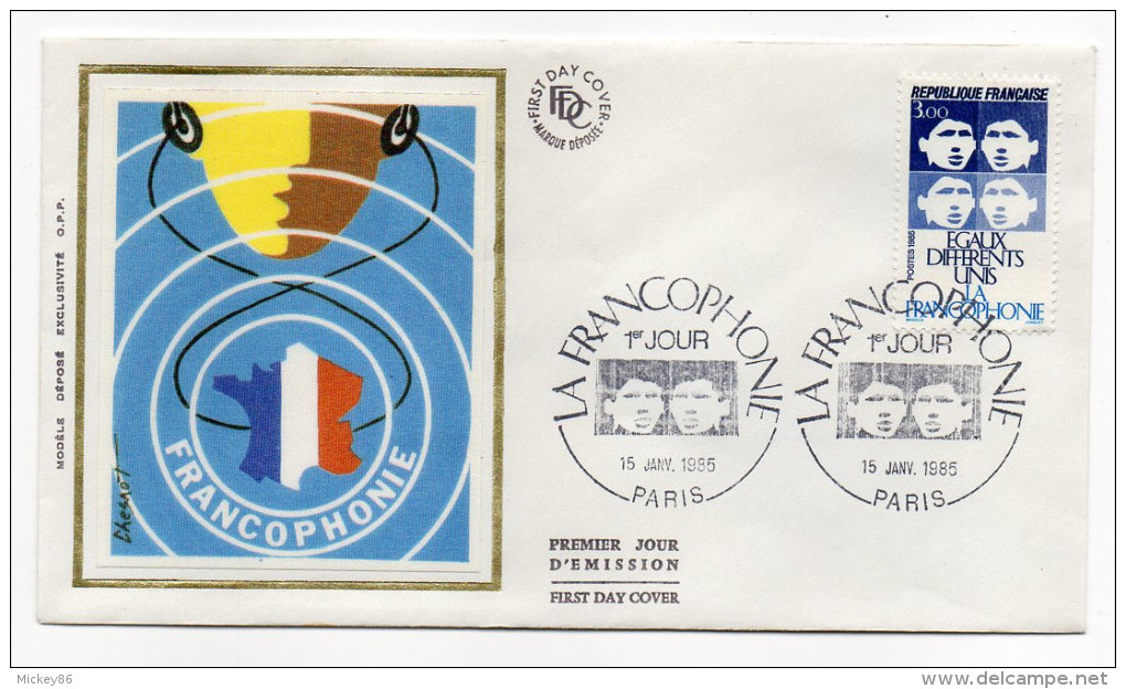 1985--enveloppe 1er Jour - FDC "Soie" --FRANCOPHONIE---cachet  PARIS--75 - 1980-1989