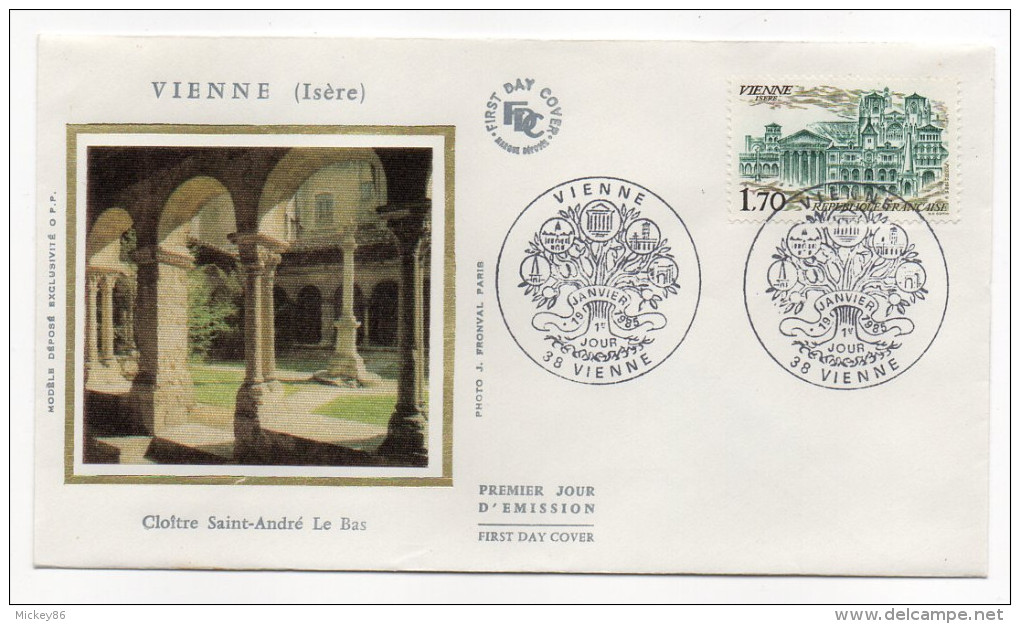 1985--enveloppe 1er Jour - FDC "Soie" --VIENNE-38--"Cloître St André Le Bas " --cachet  VIENNE---38 - 1980-1989