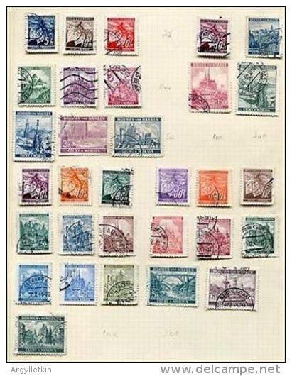 CZECHOSLOVAKIA COLLECTION - Used Stamps