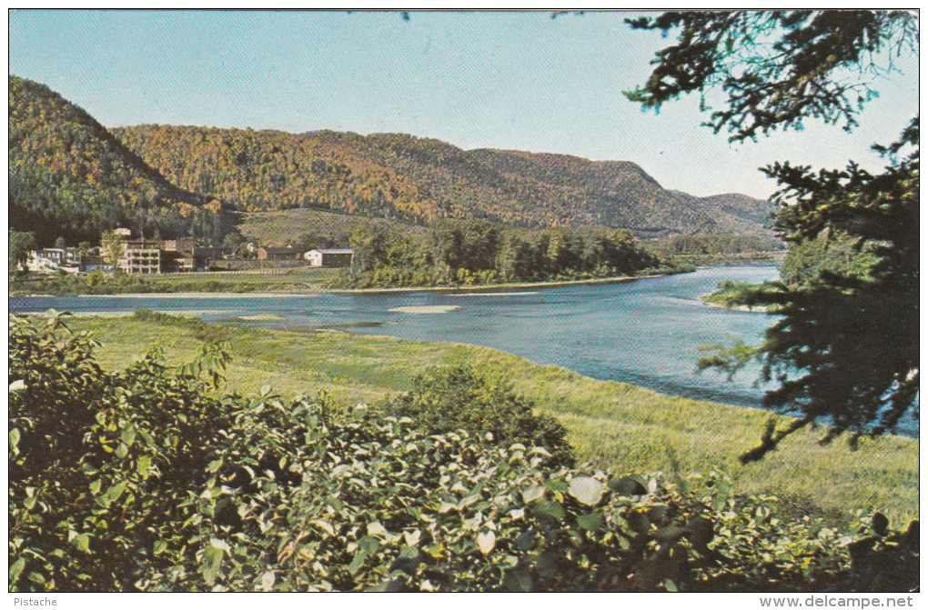 Matapédia Québec Canada Gaspe Gaspésie - Meeting Of The Rivers - Postmark 1976 - 2 Scans - Other & Unclassified