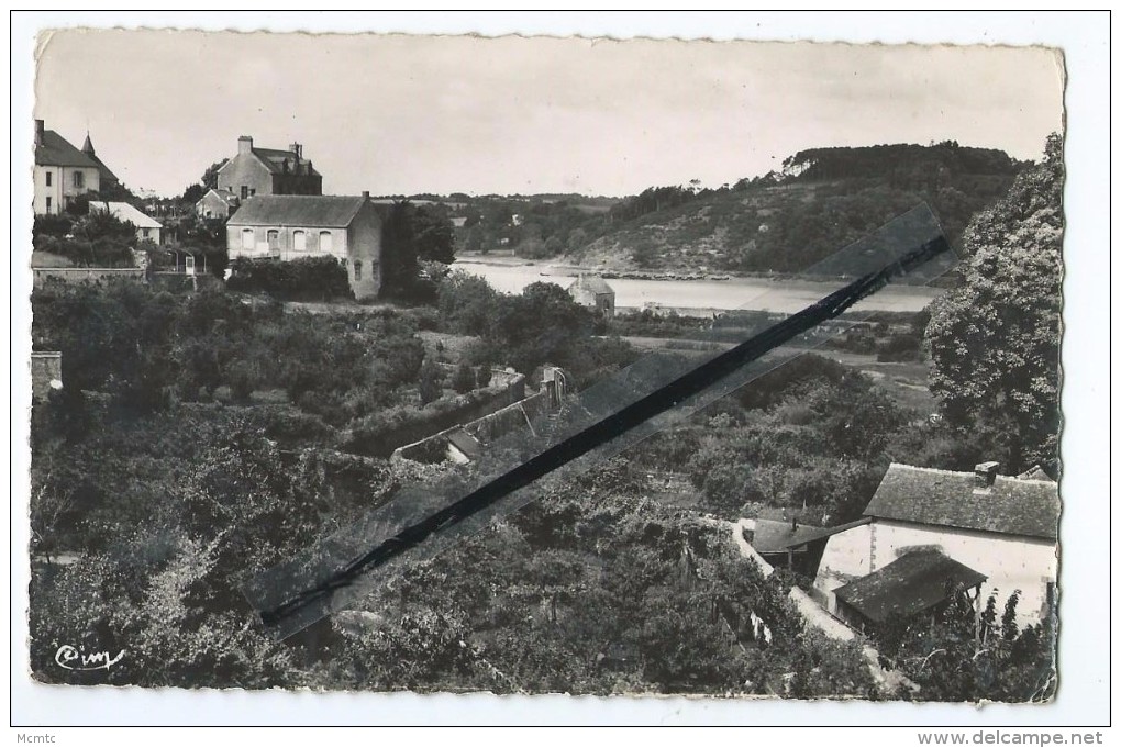 CPSM - La Roche Bernard - La Garonne, Vue Sur Le Vilaine - La Roche-Bernard