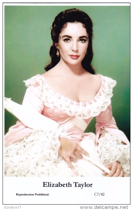 ELIZABETH TAYLOR - Film Star Pin Up - Publisher Swiftsure Postcards 2000 - Sin Clasificación