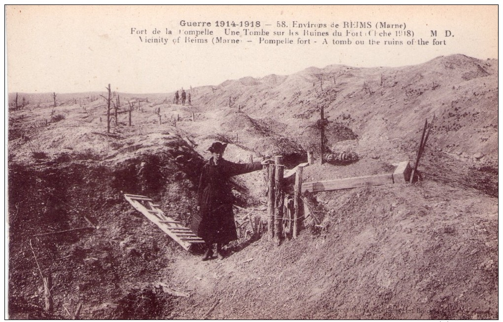 00 - MILI - Environs De REIMS - Fort De La Pompelle - Tombe - Animation - Guerra 1914-18