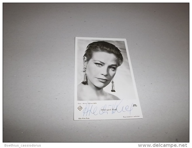 JOLIE CARTE PHOTO D'EPOQUE HILDEGARD KNEF AVEC VERITABLE AUTOGRAPHE 9 X 14 - Autografi