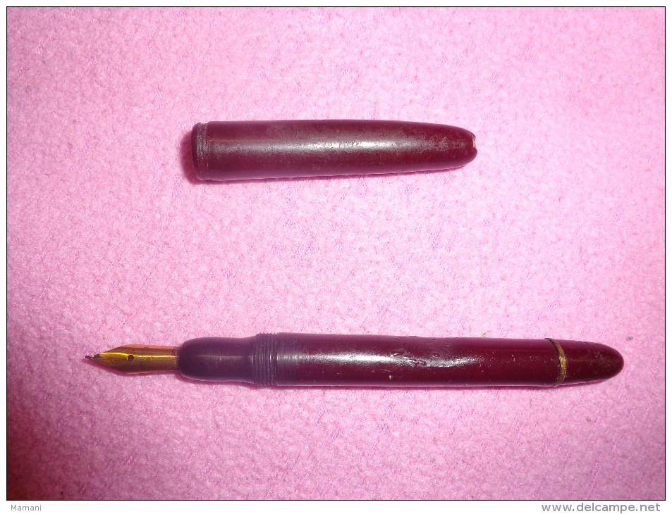 stylo sans plume pour pieces -ZODIAC+stylo plume flyinf pen  +  capuchon BAYARD accidenté pour piece -bakelite ?????