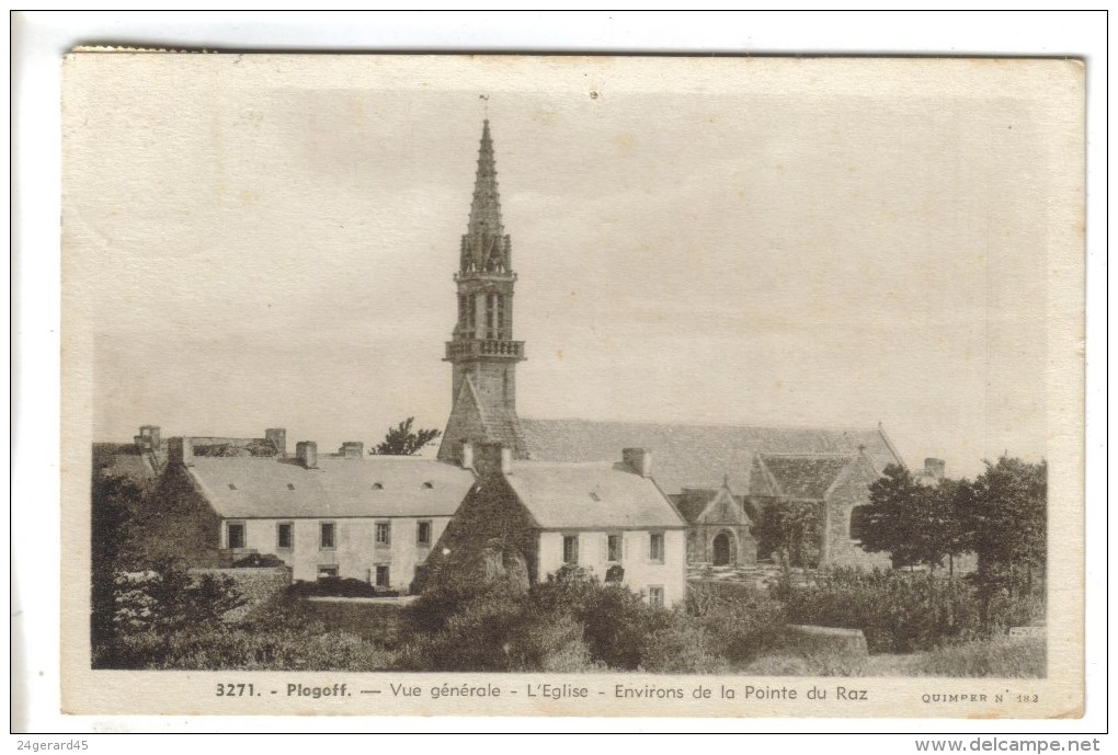 CPSM PLOGOFF (Finistère) - Vue Générale L'église - Plogoff