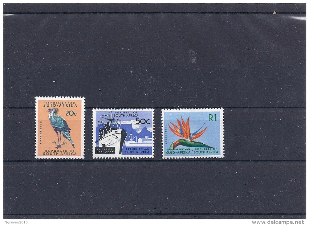 150021569   RSA  YVERT  Nº  281/337  */MH  VALORES  SUELTOS  (NO  COMPLETE  SET) - Unused Stamps