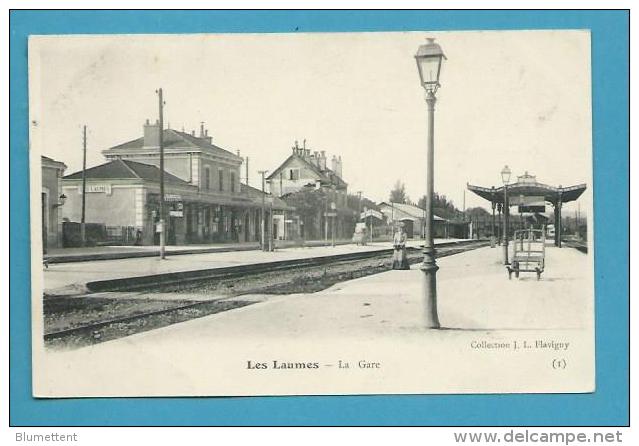 CPA Chemin De Fer La Gare LES LAUMES 21 - Autres & Non Classés