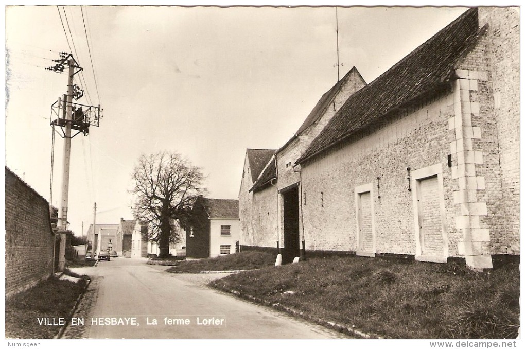 VILLE  EN  HESBAYE    ----   LA  Ferme  Lorier - Braives