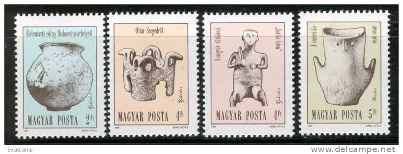 HUNGARY-1987. Archeology Cpl.Set MNH!! - Neufs