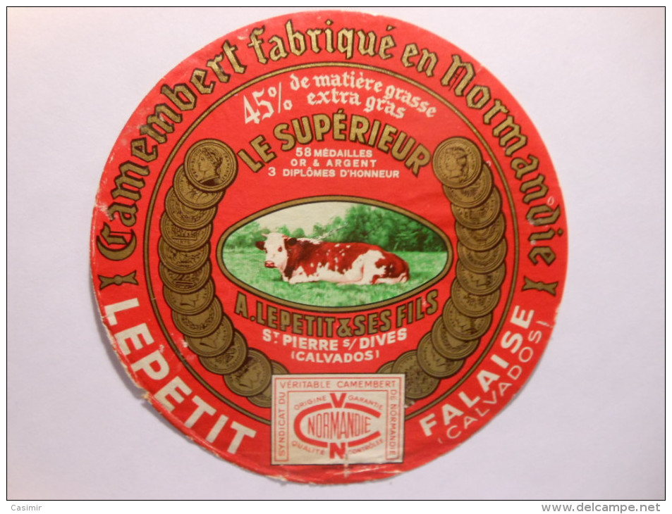 A-14235c - étiquette De Fromage - Camembert LE SUPERIEUR - LEPETIT à FALAISE -  Calvados 14AL - Fromage