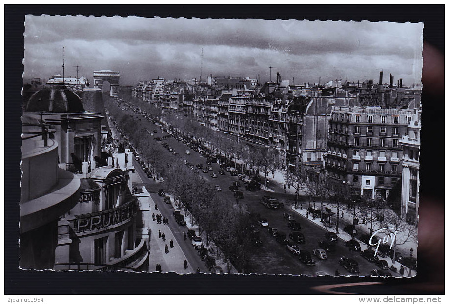 PARIS CHAMPS ELYSEES 1950 - Arrondissement: 19